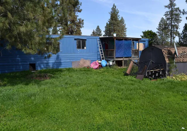 Photo 2 of Manufactured home for sale at 35312 N Newport Hwy, Chattaroy, WA 99003 | MLS# 202624768 | Listing updated on 2026-10-07