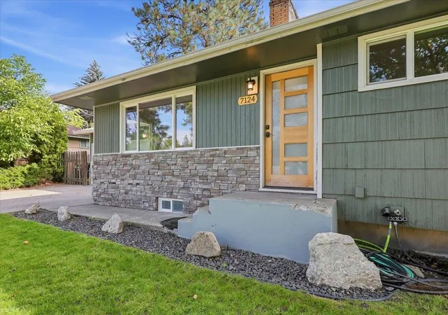 Photo 3 of Single family home for sale at 7124 N Excell Dr, Spokane, WA 99208 | MLS# 202624771 | Listing updated on 2026-09-24