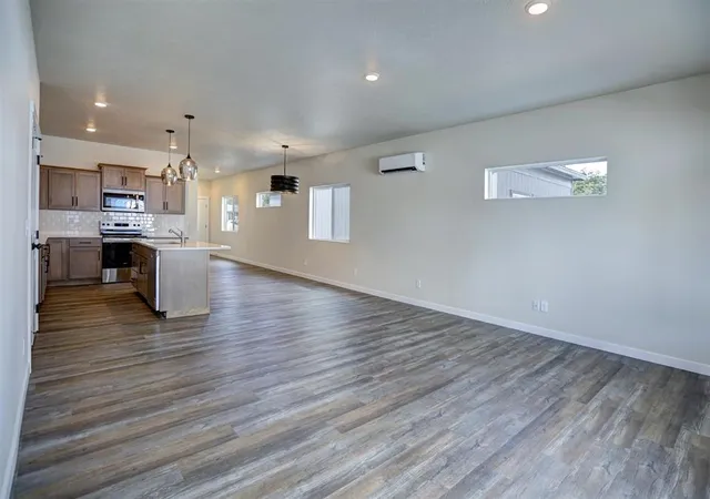 Photo 2 of Single family home for sale at 215 N Vercler Ln, Spokane Valley, WA 99216 | MLS# 202624772 | Listing updated on 2026-09-24