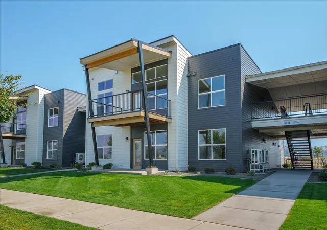 Photo 2 of Condo for sale at 21090 E Indiana Ave, Liberty Lake, WA 99019 | MLS# 202624777 | Listing updated on 2026-09-24