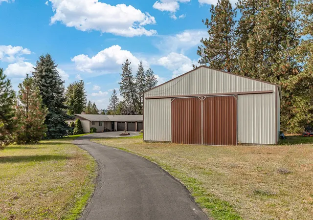 Photo 3 of Single family home for sale at 19825 N Highway 395, Colbert, WA 99005 | MLS# 202624778 | Listing updated on 2026-09-24