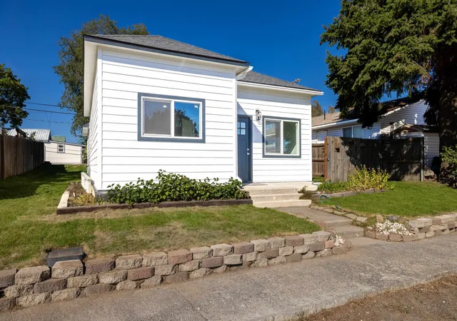 Photo 2 of Single family home for sale at 506 Main St, Davenport, WA 99122 | MLS# 202624783 | Listing updated on 2026-09-24