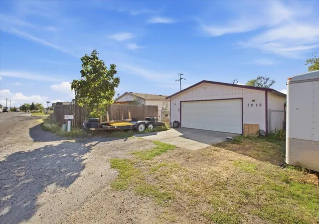 Photo 2 of Manufactured home for sale at 5016 E Frederick Ave, Spokane, WA 99217 | MLS# 202624797 | Listing updated on 2026-10-05
