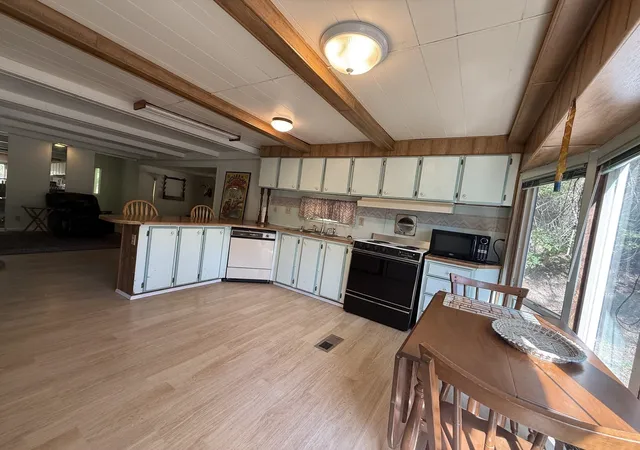 Photo 3 of Manufactured home for sale at 5030 Lemon Ave, Hunters, WA 99137 | MLS# 202624811 | Listing updated on 2026-10-01
