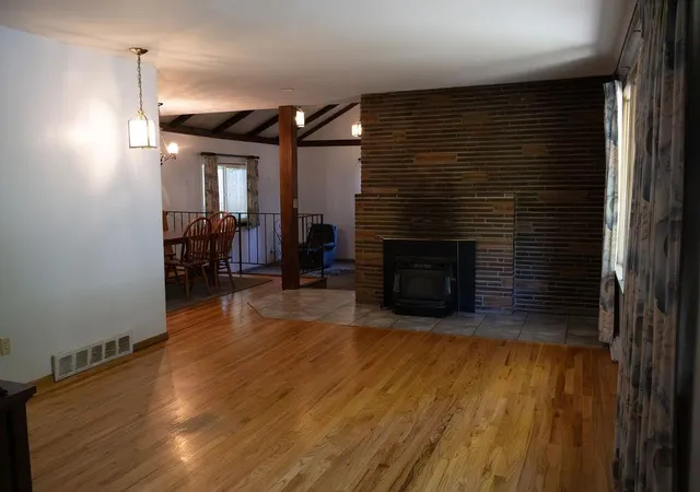 Photo 3 of Single family home for sale at 1225 S Crestline St, Spokane, WA 99202 | MLS# 202624812 | Listing updated on 2026-10-02