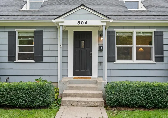 Photo 3 of Sale Pending at 504 E 20th Avenue, Spokane, WA 99203 | MLS# 202624826 | Listing updated on 2026-10-05
