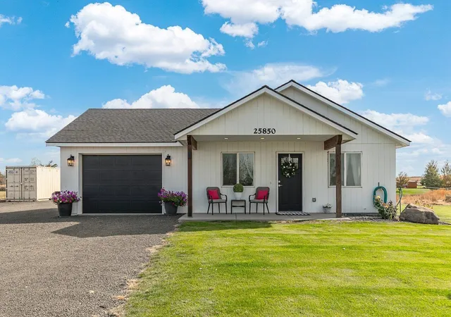 Photo 1 of Single family home for sale at 25850 Prairie View Ln N, Davenport, WA 99122 | MLS# 202624833 | Listing updated on 2026-09-30