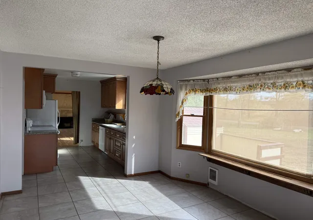 Photo 3 of Sale Pending at 5004 W Garden Springs Rd, Spokane, WA 99224 | MLS# 202624837 | Listing updated on 2026-10-24