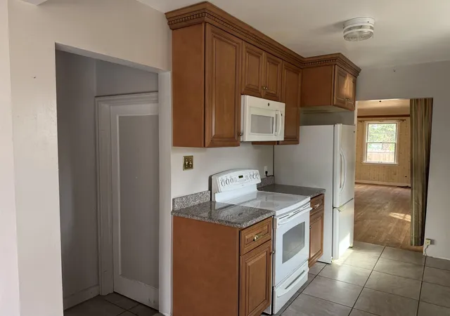 Photo 3 of Sale Pending at 5004 W Garden Springs Rd, Spokane, WA 99224 | MLS# 202624837 | Listing updated on 2026-10-24