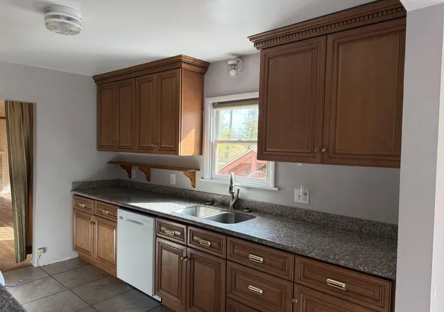 Photo 4 of Sale Pending at 5004 W Garden Springs Rd, Spokane, WA 99224 | MLS# 202624837 | Listing updated on 2026-10-24