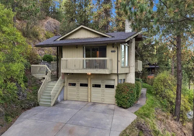Photo 2 of Single family home for sale at 7623 N Walnut St, Spokane, WA 99208 | MLS# 202624850 | Listing updated on 2026-09-25