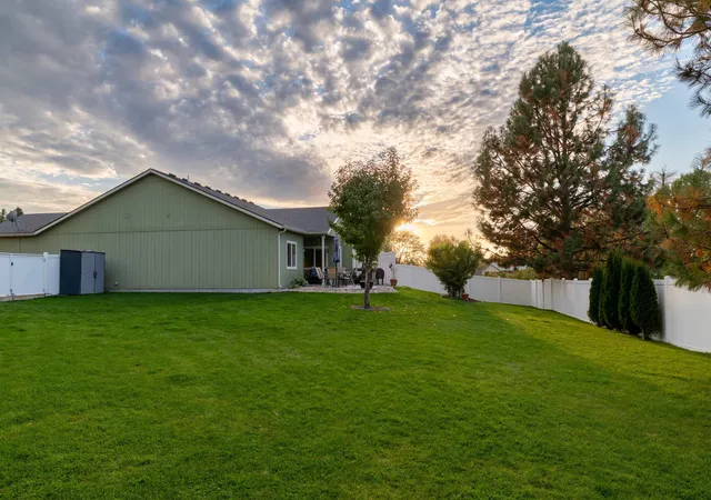 Photo 2 of Single family home for sale at 1513 E 1st Court, Deer Park, WA 99006 | MLS# 202624851 | Listing updated on 2026-09-30