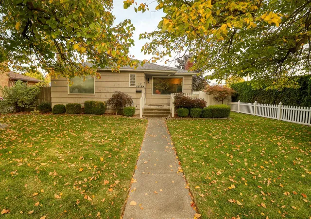 Photo 1 of Sale Pending at 5104 N Howard St, Spokane, WA 99205 | MLS# 202624854 | Listing updated on 2026-10-03