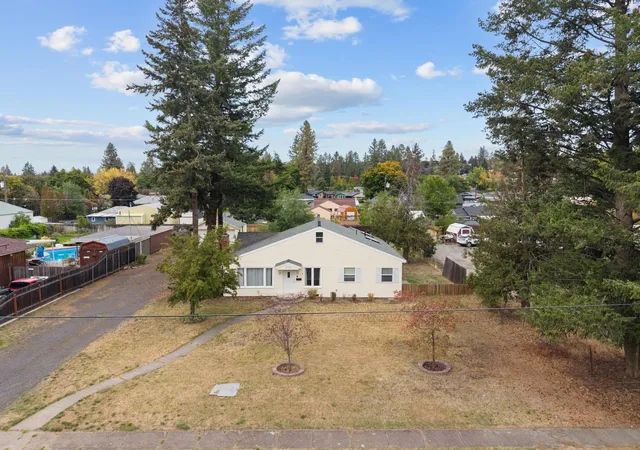 Photo 1 of Single family home for sale at 3706 W Broad Ave, Spokane, WA 99205 | MLS# 202624855 | Listing updated on 2026-10-02