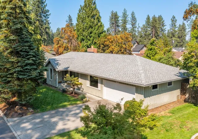 Photo 3 of Single family home for sale at 5405 S Garfield St, Spokane, WA 99223 | MLS# 202624856 | Listing updated on 2026-10-08