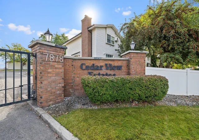 Photo 3 of Townhouse for sale at 7878 N Wilding Dr, Spokane, WA 99208 | MLS# 202624858 | Listing updated on 2026-10-26