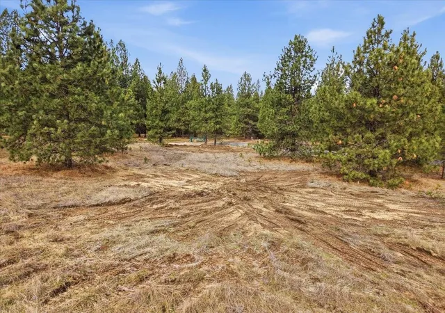 Photo 2 of Sale Pending at 65xx Whispering Pines Way, Nine Mile Falls, WA 99026 | MLS# 202624891 | Listing updated on 2026-09-26