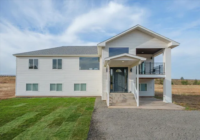 Photo 2 of Single family home for sale at 13528 W Medical Lake 4 Lakes Rd, Cheney, WA 99004 | MLS# 202624894 | Listing updated on 2026-10-08
