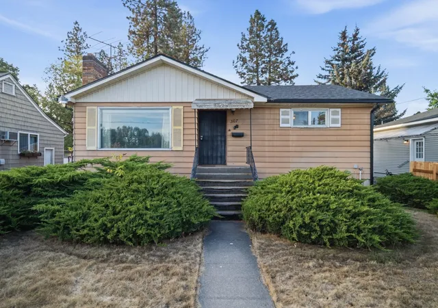 Photo 1 of Single family home for sale at 307 W 15th Street, Spokane, WA 99203 | MLS# 202624902 | Listing updated on 2026-10-03