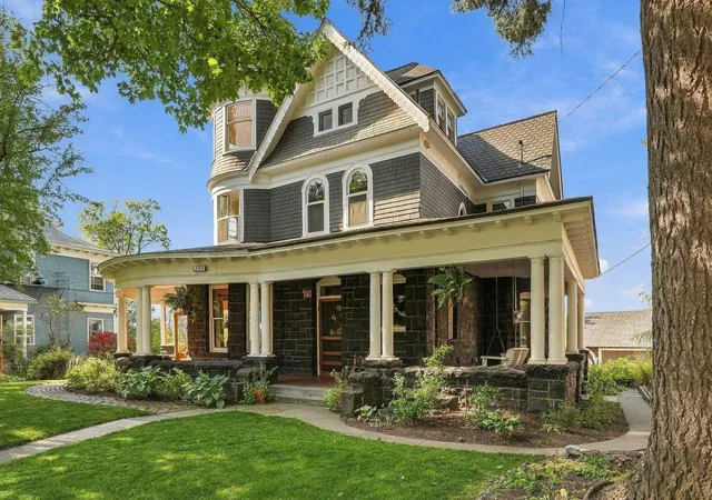 Photo 3 of Single family home for sale at 364 S Coeur D'alene St, Spokane, WA 99201 | MLS# 202624907 | Listing updated on 2026-10-03