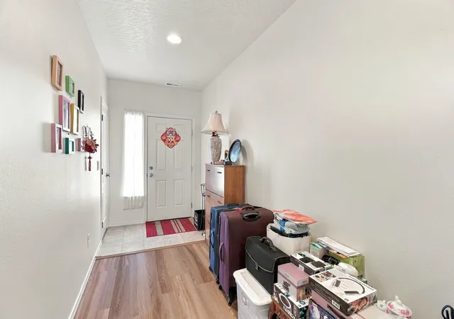 Photo 3 of Single family home for sale at 1114 S Oswald St, Spokane, WA 99224 | MLS# 202624925 | Listing updated on 2026-10-03