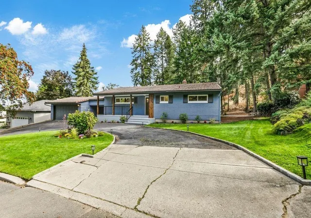 Photo 1 of Sale Pending at 1927 S Mount Vernon Dr, Spokane, WA 99223 | MLS# 202624926 | Listing updated on 2026-10-06