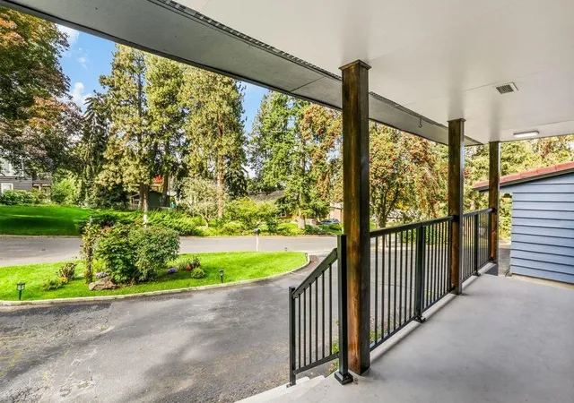 Photo 3 of Sale Pending at 1927 S Mount Vernon Dr, Spokane, WA 99223 | MLS# 202624926 | Listing updated on 2026-10-06