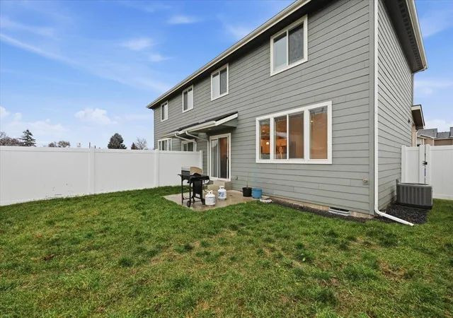 Photo 3 of Multi family home for sale at 2715 N Boeing Rd, Spokane, WA 99206 | MLS# 202624927 | Listing updated on 2026-10-03