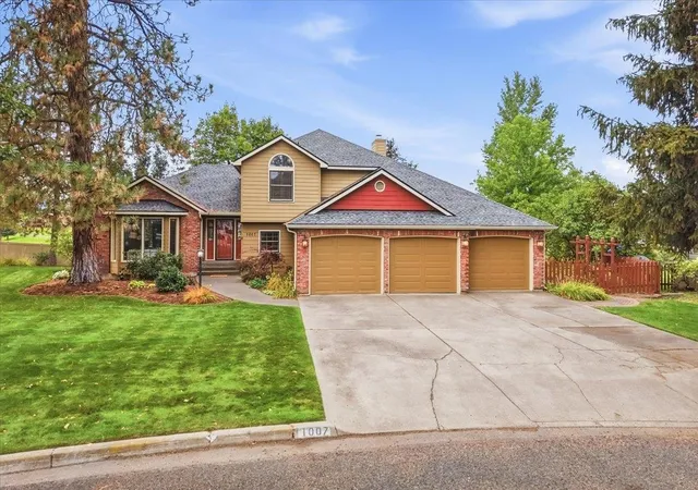 Photo 1 of Single family home for sale at 1007 N Arnim Ave, Deer Park, WA 99006 | MLS# 202624932 | Listing updated on 2026-09-29