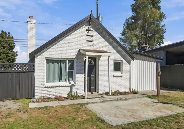 Photo 1 of Single family home for sale at 7403 E 3rd Avenue, Spokane Valley, WA 99212 | MLS# 202624934 | Listing updated on 2026-10-09