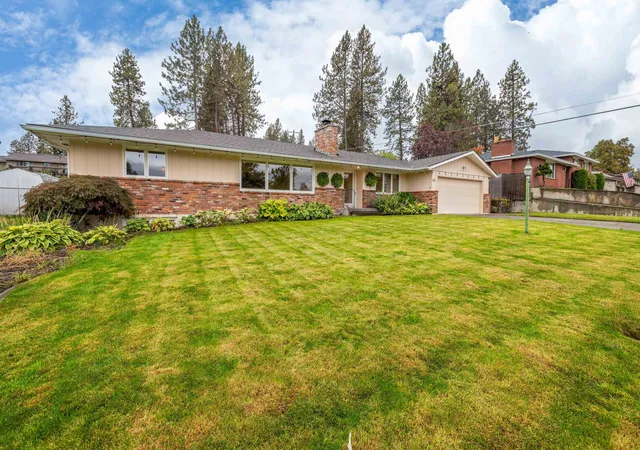 Photo 2 of Single family home for sale at 221 W Rainier Way, Spokane, WA 99208 | MLS# 202624938 | Listing updated on 2026-10-05