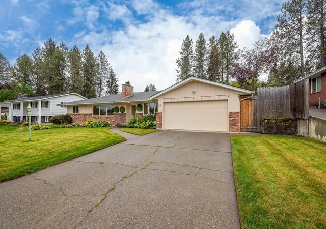 Photo 3 of Single family home for sale at 221 W Rainier Way, Spokane, WA 99208 | MLS# 202624938 | Listing updated on 2026-10-05