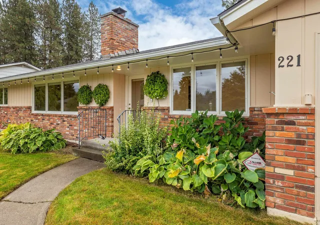 Photo 3 of Single family home for sale at 221 W Rainier Way, Spokane, WA 99208 | MLS# 202624938 | Listing updated on 2026-10-05