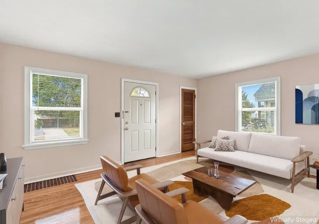 Photo 3 of Single family home for sale at 1428 E Broad Ave, Spokane, WA 99207 | MLS# 202624943 | Listing updated on 2026-10-05