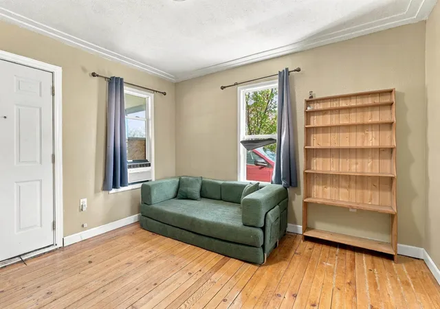 Photo 3 of Single family home for sale at 1632 E Everett Ave, Spokane, WA 99207 | MLS# 202624958 | Listing updated on 2026-10-06