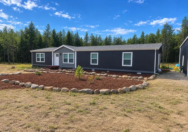 Photo 1 of Manufactured home for sale at 4122 Black Pine Way, Springdale, WA 99173 | MLS# 202624971 | Listing updated on 2026-10-06