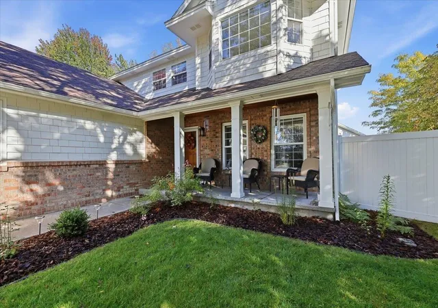 Photo 3 of Single family home for sale at 2001 S Century Ct, Spokane Valley, WA 99037 | MLS# 202624977 | Listing updated on 2026-10-06