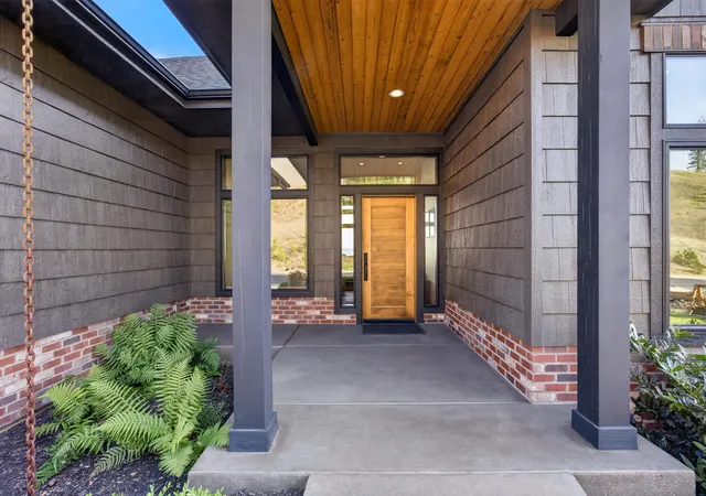 Photo 3 of Single family home for sale at 10303 N Wieber Dr, Spokane, WA 99208 | MLS# 202624987 | Listing updated on 2026-10-09