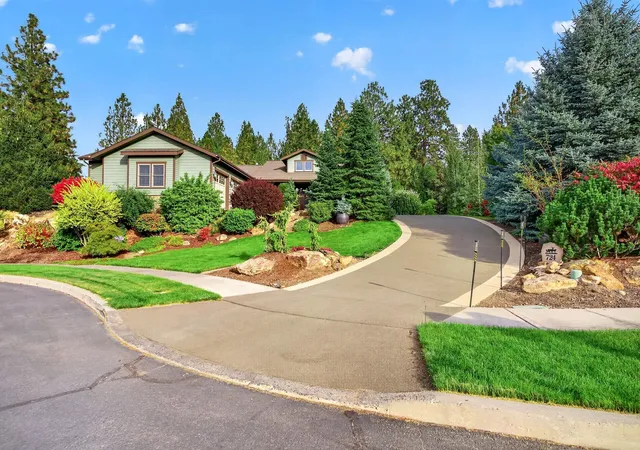 Photo 2 of Single family home for sale at 724 N Pack Trl Ln, Liberty Lake, WA 99019 | MLS# 202624988 | Listing updated on 2026-10-06