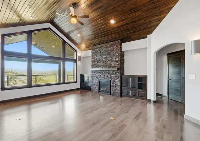 Photo 3 of Single family home for sale at 13709 N Copper Cyn Ln, Spokane, WA 99208 | MLS# 202625017 | Listing updated on 2026-10-07