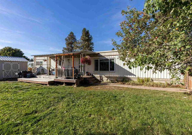 Manufactured home for sale at 40414 N Newport #34 Hwy, Elk, WA 99009 | MLS# 202625024