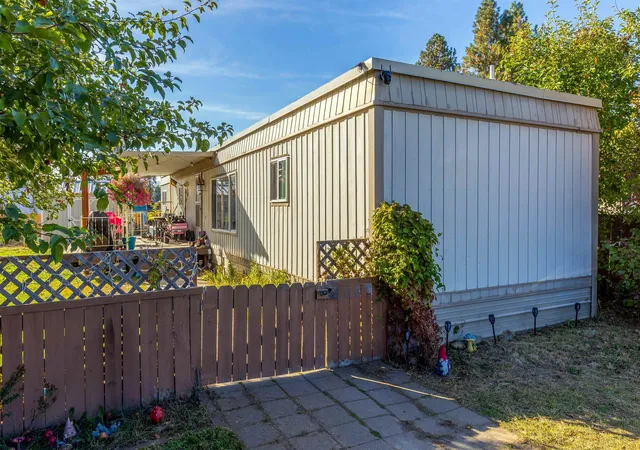 Photo 2 of Manufactured home for sale at 40414 N Newport #34 Hwy, Elk, WA 99009 | MLS# 202625024 | Listing updated on 2026-10-07
