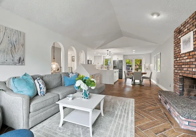 Photo 4 of Single family home for sale at 12106 N Fairwood Dr, Spokane, WA 99218 | MLS# 202625025 | Listing updated on 2026-10-07