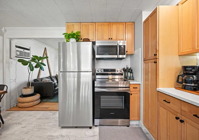 Photo 3 of Single family home for sale at 6020 N Douglas Dr, Spokane, WA 99205 | MLS# 202625027 | Listing updated on 2026-10-07