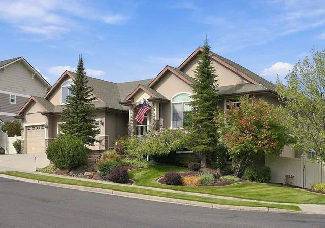 Photo 1 of Single family home for sale at 2304 W Rainier Ct, Spokane, WA 99208 | MLS# 202625028 | Listing updated on 2026-10-07