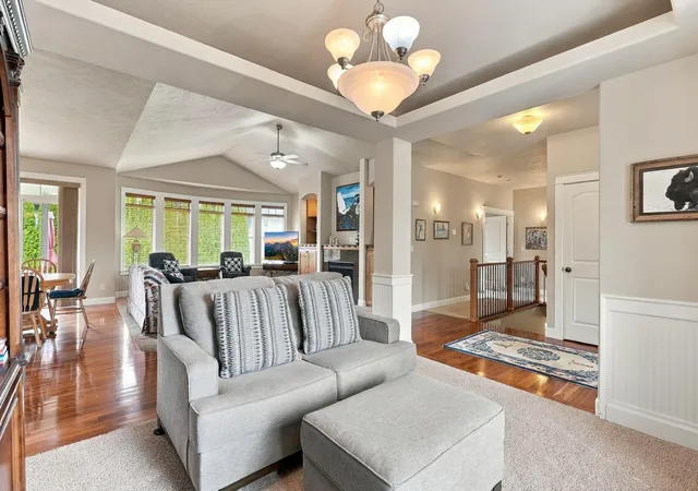 Photo 4 of Sale Pending at 2304 W Rainier Ct, Spokane, WA 99208 | MLS# 202625028 | Listing updated on 2026-10-09