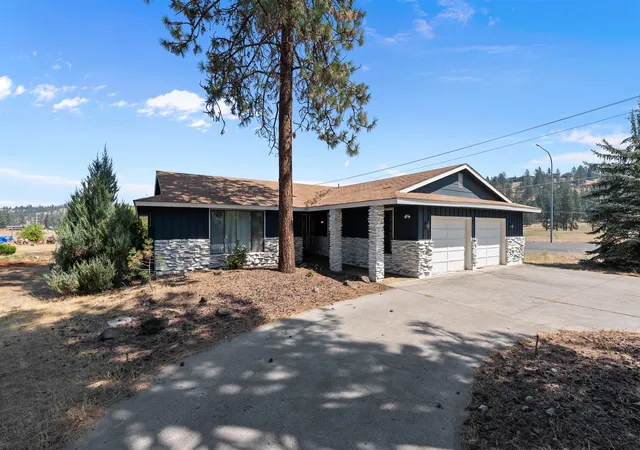Photo 1 of Single family home for sale at 6806 W Johannsen Ave, Nine Mile Falls, WA 99026 | MLS# 202625057 | Listing updated on 2026-10-08