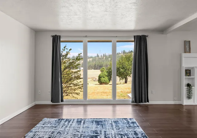 Photo 4 of Single family home for sale at 6806 W Johannsen Ave, Nine Mile Falls, WA 99026 | MLS# 202625057 | Listing updated on 2026-10-08