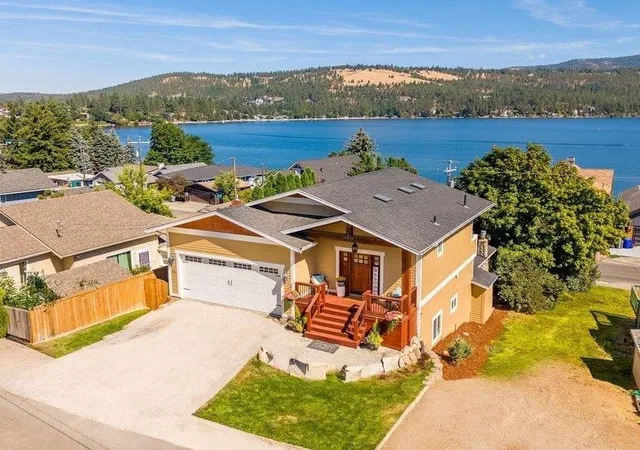 Single family home for sale at 902 S Liberty Dr, Liberty Lake, WA 99019 | MLS# 202625080