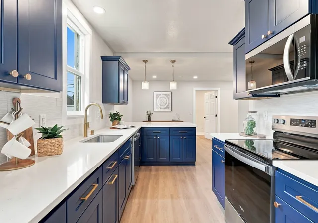 Photo 3 of Single family home for sale at 1118 W Jackson Ave, Spokane, WA 99205 | MLS# 202625095 | Listing updated on 2026-10-09